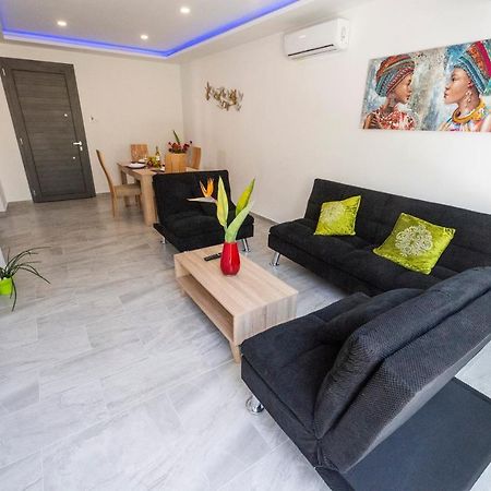 Kato Paphos 1Br Near Paphos Harbour/Beach/Sea Екстериор снимка