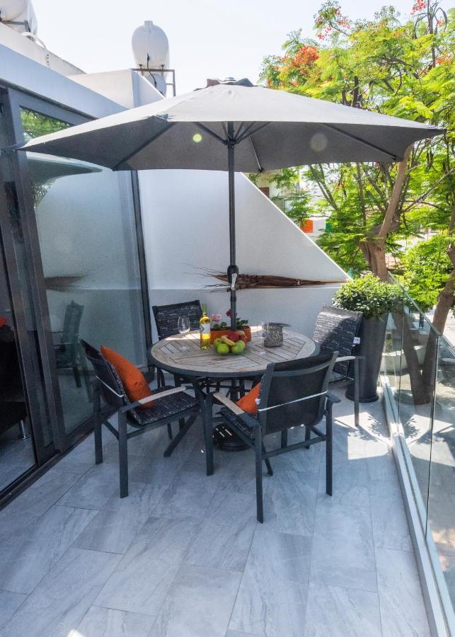 Kato Paphos 1Br Near Paphos Harbour/Beach/Sea Екстериор снимка